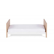 Silver Cross Finchley Cot Bed – White/Oak