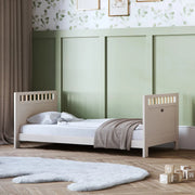 Silver Cross Seville 3 Piece Nursery Set - Cashmere Oak