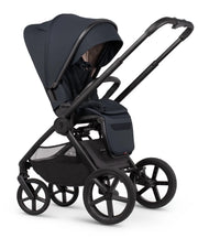 Venicci Upline 3 Hunter 2in1 Pushchair Bundle - Navy